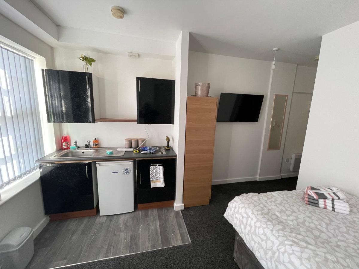Bv Comfy Budget Studio At Quebec Street Bradford Bradford  Exterior foto